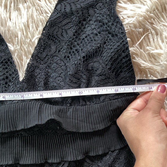Lulus black lace dress size XS  - NWOT - Picture 5 of 11